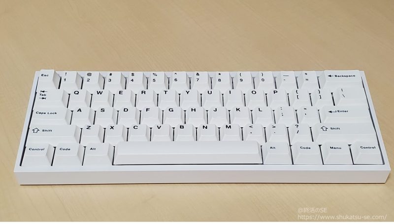 KBDFANS DZ60RGB-ANSI V2 HOTSWAP DIY KITとケースを取り付け